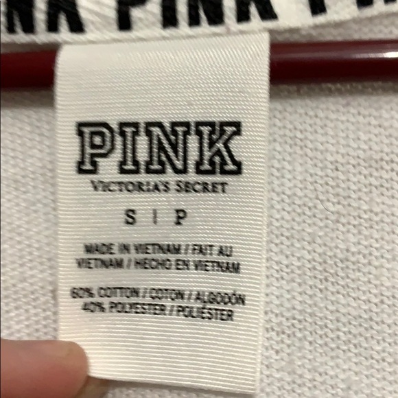 pink long sleeved hooded shirt - Picture 2 of 3